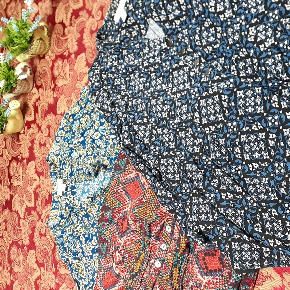 Tops Blouse (14 pieces) asst - Picture 5 of 8